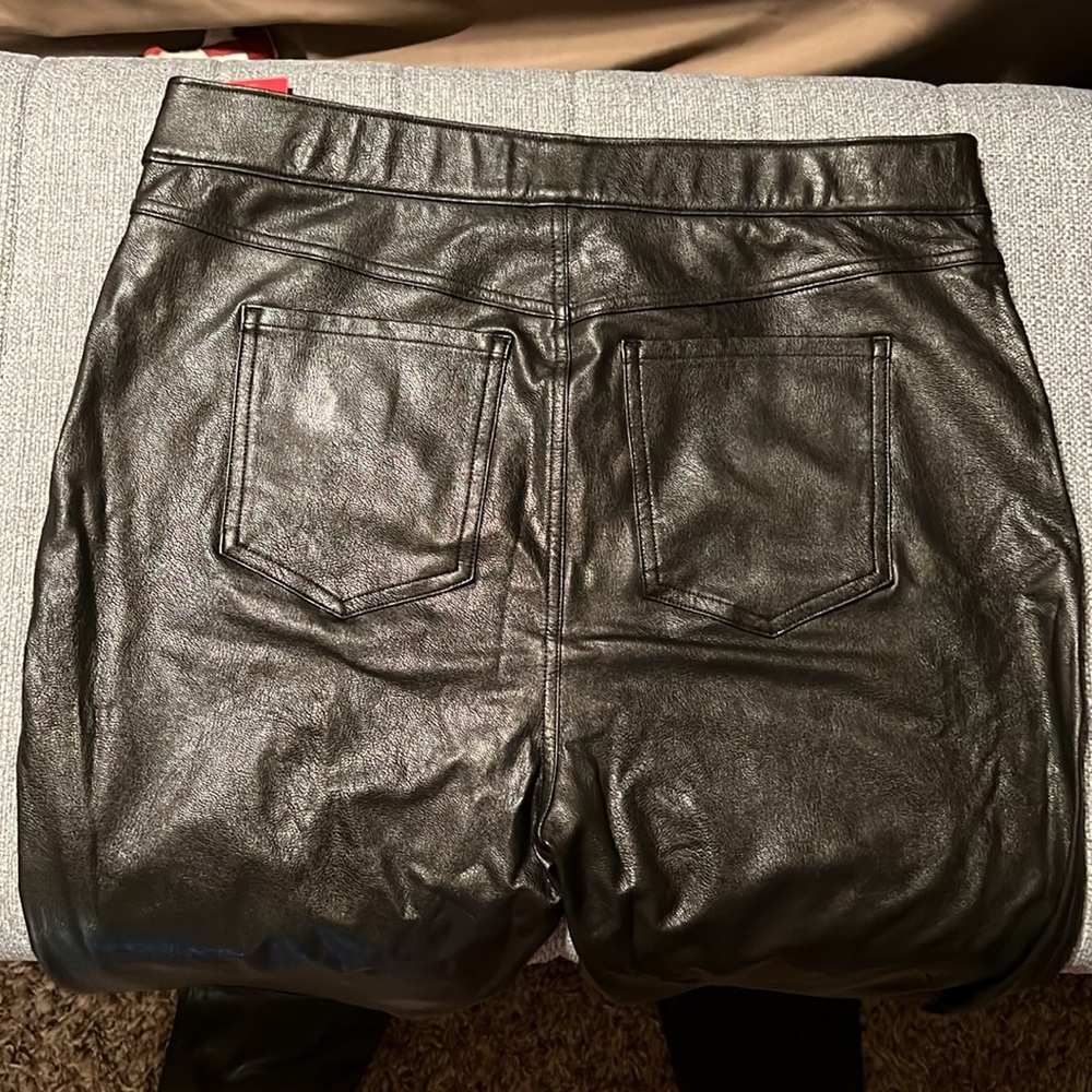 SPANX Leather-Like Ankle Skinny Pant - Picture 10 of 10